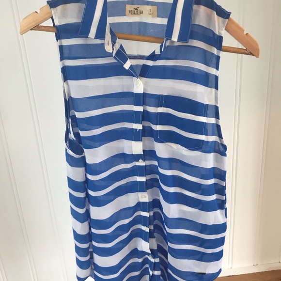 Hollister - Picture 1 of 2